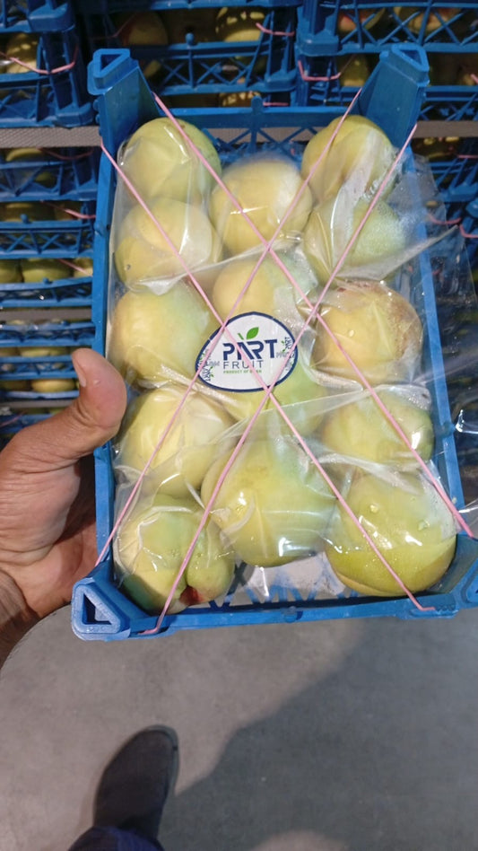 Apricot Small Basket مشمش سلة صغيرة