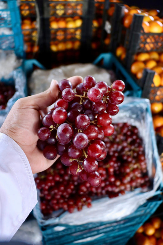 Grapes Red 1kg عنب احمر